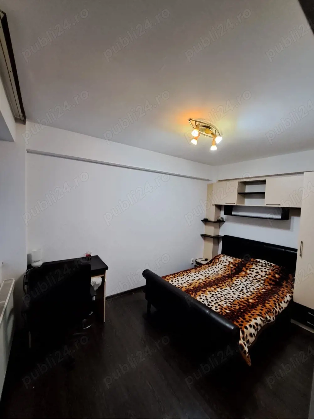 Apartament de închiriat