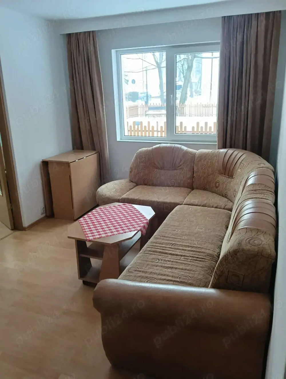Apartament de vânzare, 2 camere, zona Decebal
