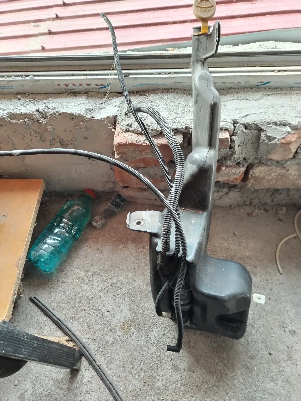 Vas lichid parbriz opel 