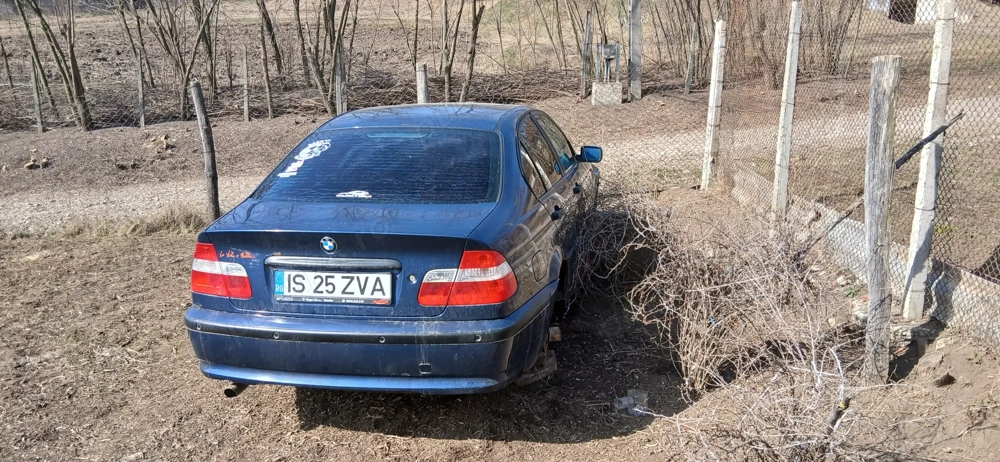 Dezmembrez BMW seria3 e46 1.8 vvt