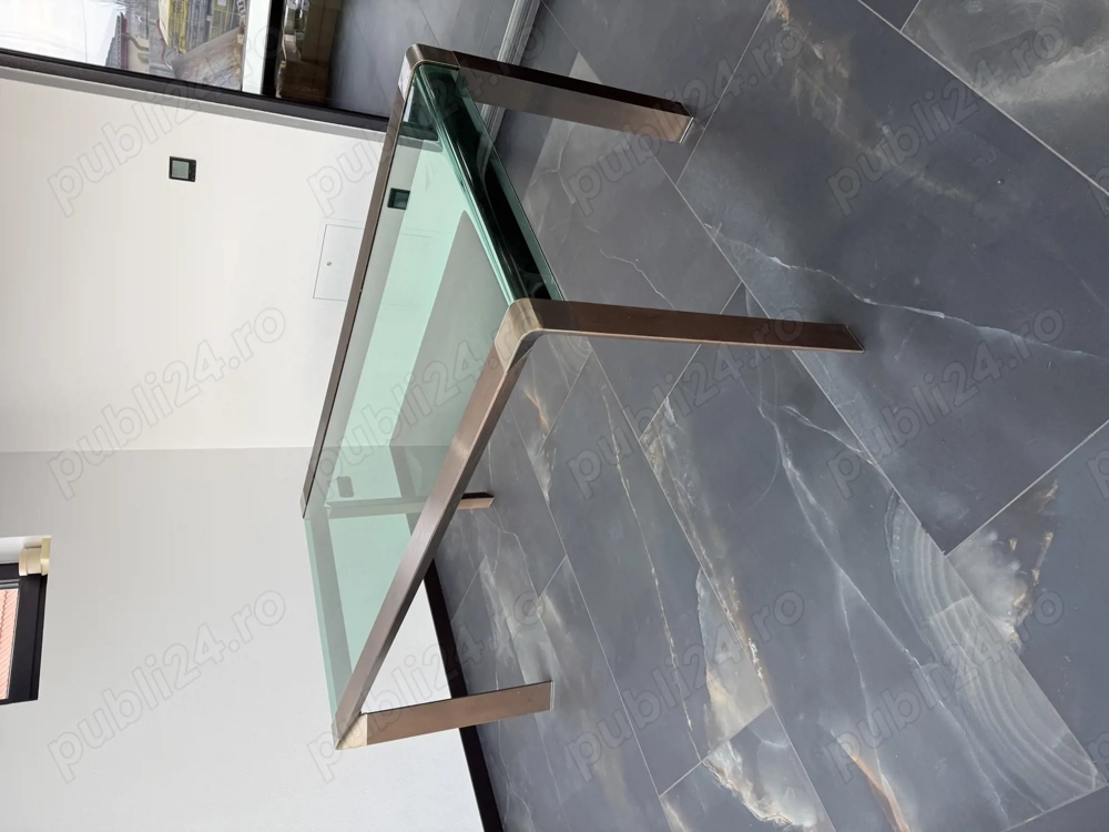 Masa de sticlă 8 persoane + scaune 