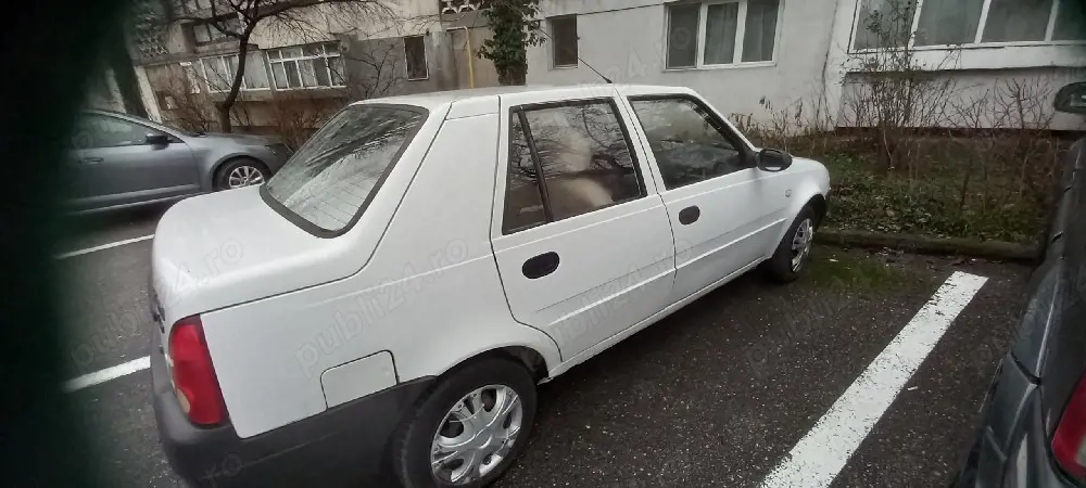 Vând Dacia Solenza stare excepțională 