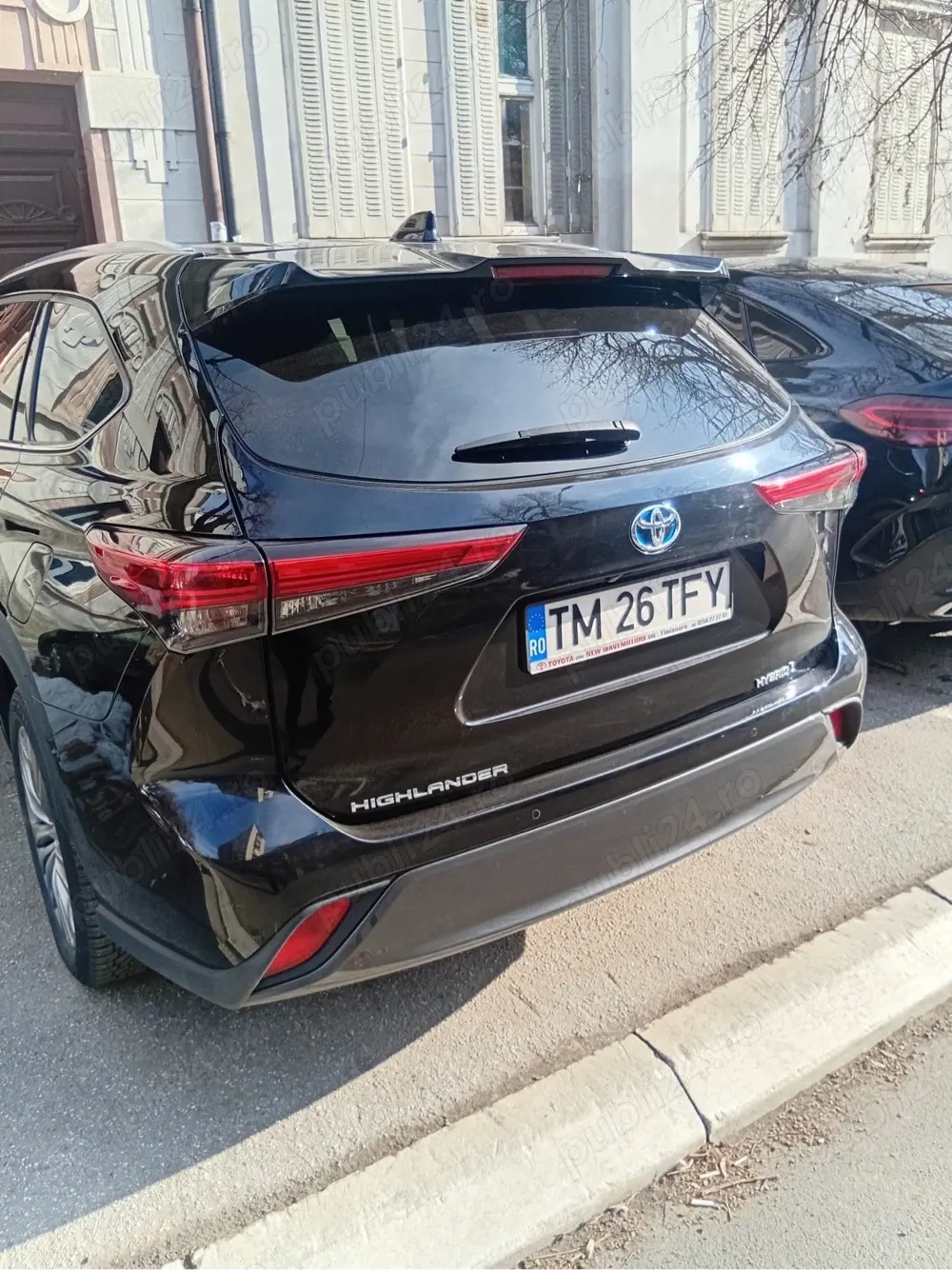 Toyota Highlander Hybrid 2.5 AWD Toyota Exclusive | 2021 | 248 CP | 7 locuri