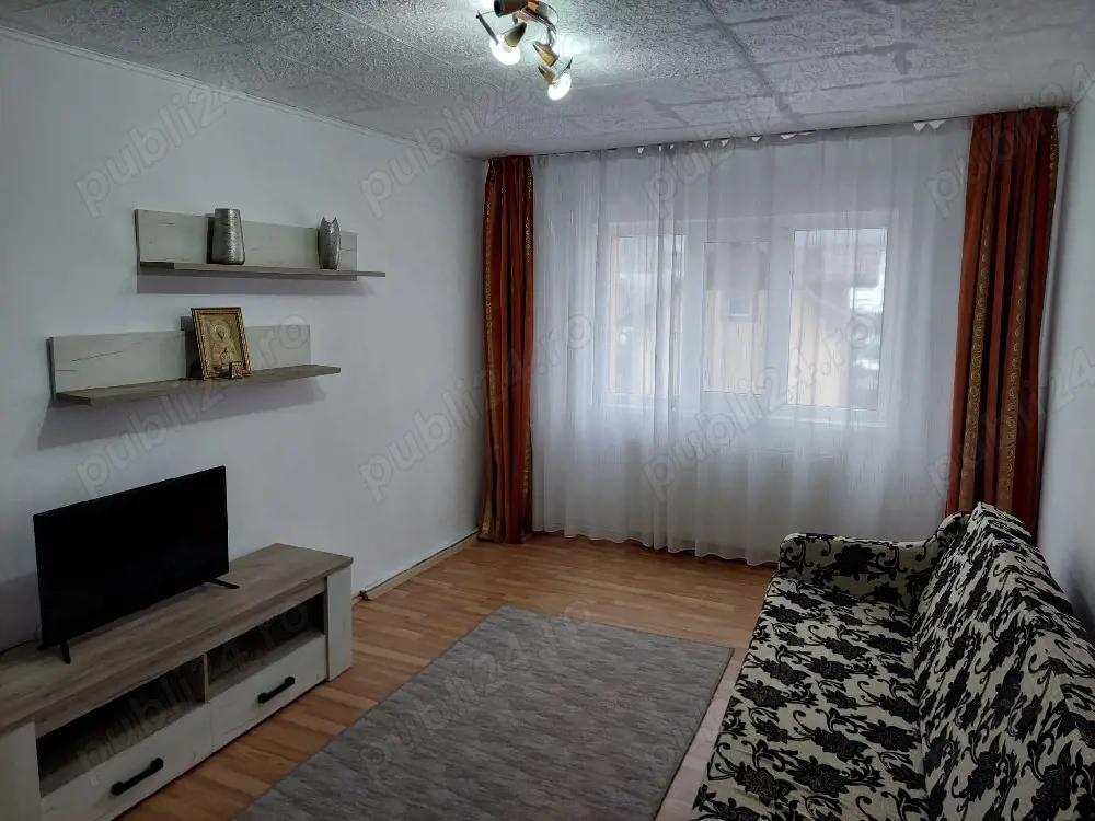 inchiriez apartament 2 camere,etaj 2 Mioveni zona A-uri
