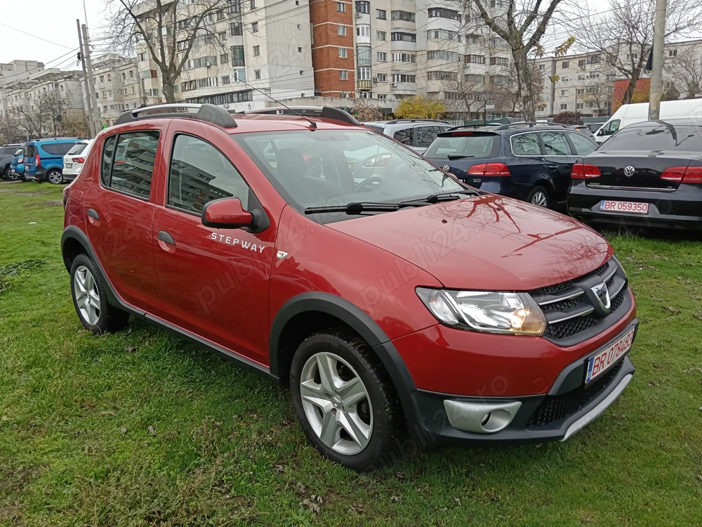 Dacia Sandero an 2014 benzină 