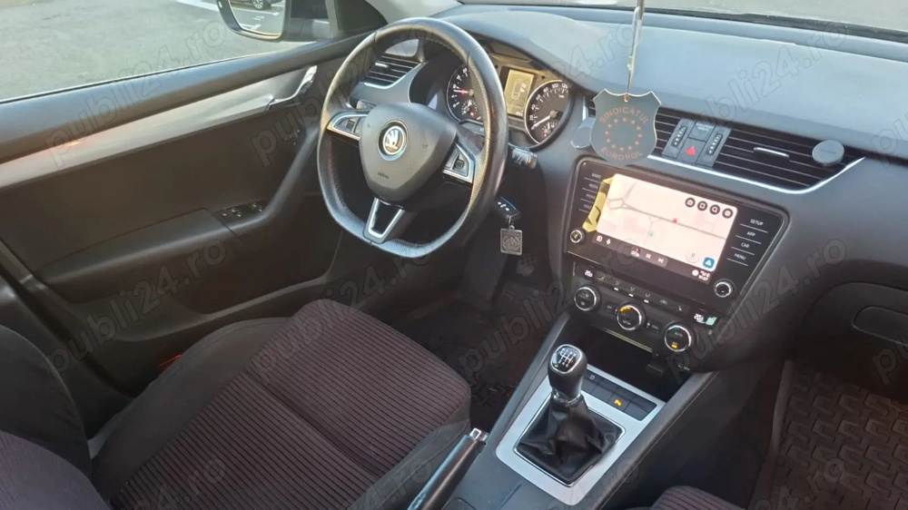 Skoda Octavia 3 2.0Tdi 150Cp. CKFC.Panoramic mare.Xenon