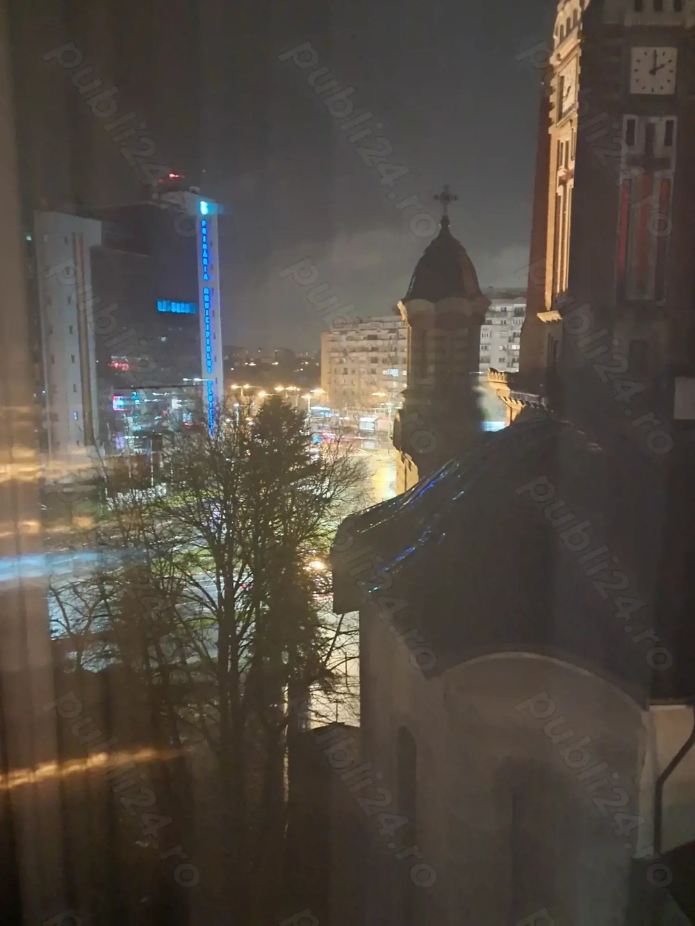 Apartament renovat recent modern de închiriat 