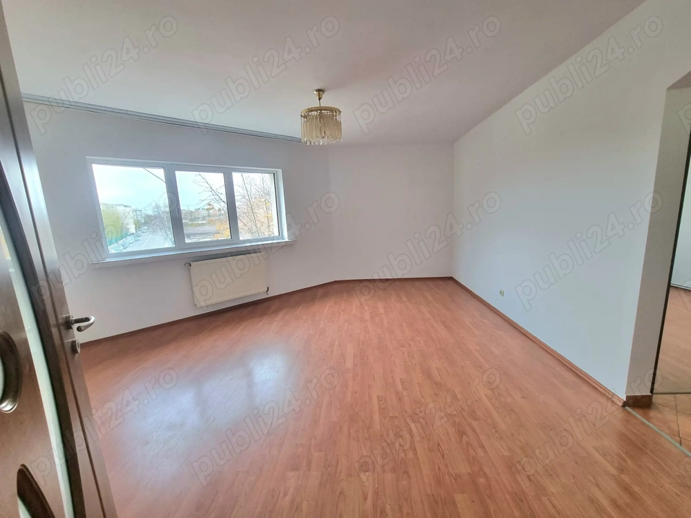 Ap.3 camere, et.2, 67mp, Str. Drăgăne ti, Bl.12