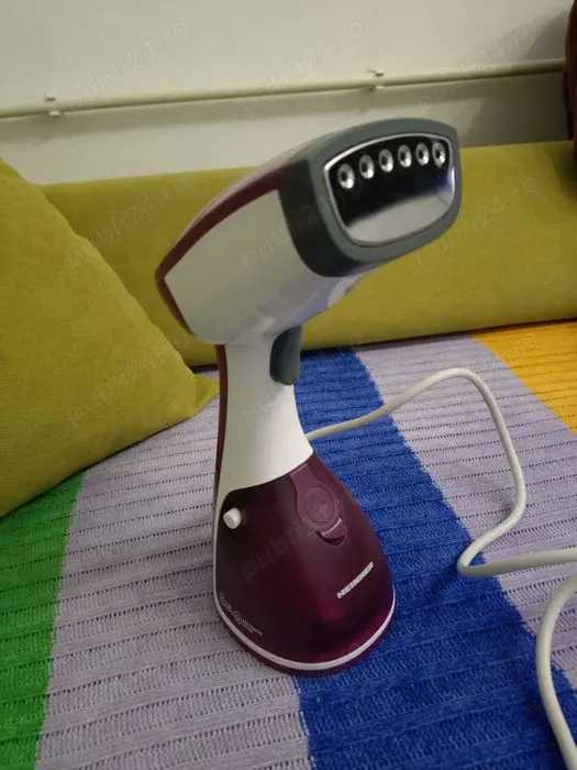 Fier de călcat vertical Heinner