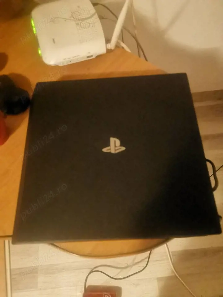 vand ps4 pro cu ea fc 26 si 2 manete