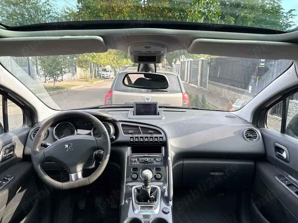 Peugeot 3008 2011 Head-Up Panoramic