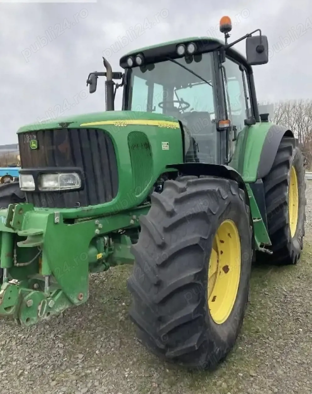 Tractor John Deere 6620 (4 4)