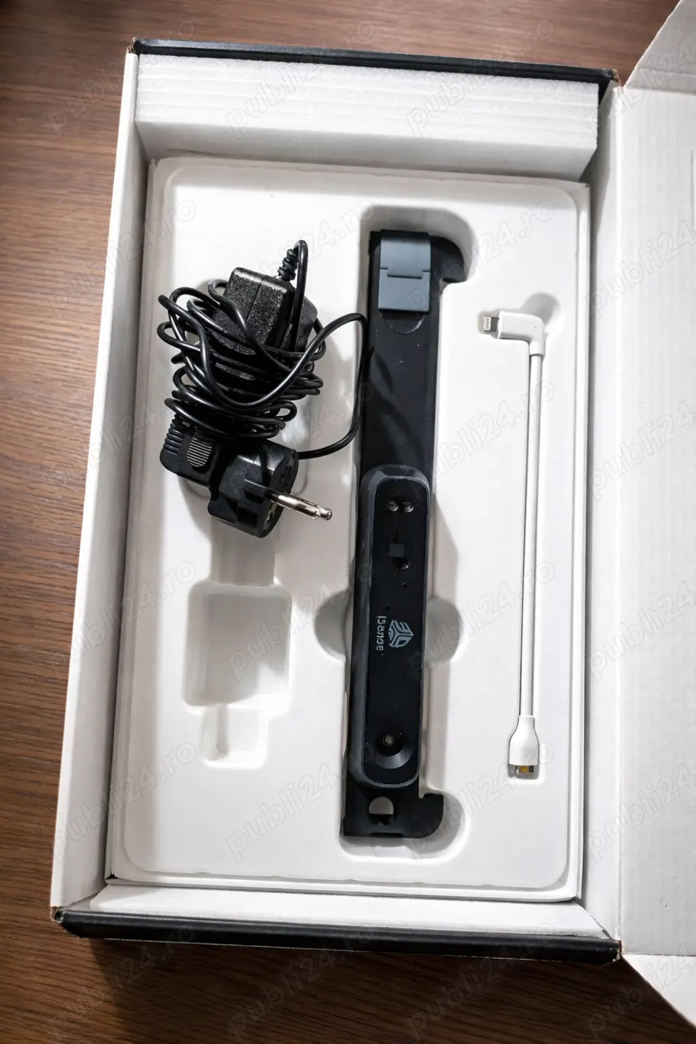 Vând pachet complet Scanner 3D iSense (Structure Sensor) + iPad Air 1   64 GB