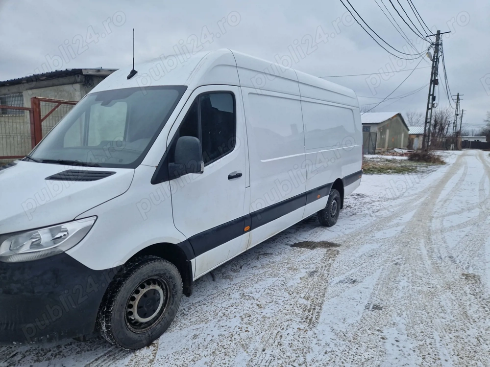 Oferim servicii de Transport marfa si mutări