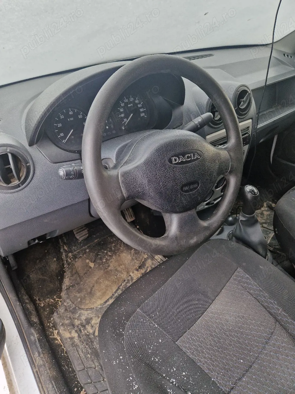 Dezmembrez Dacia Logan Van 2012 