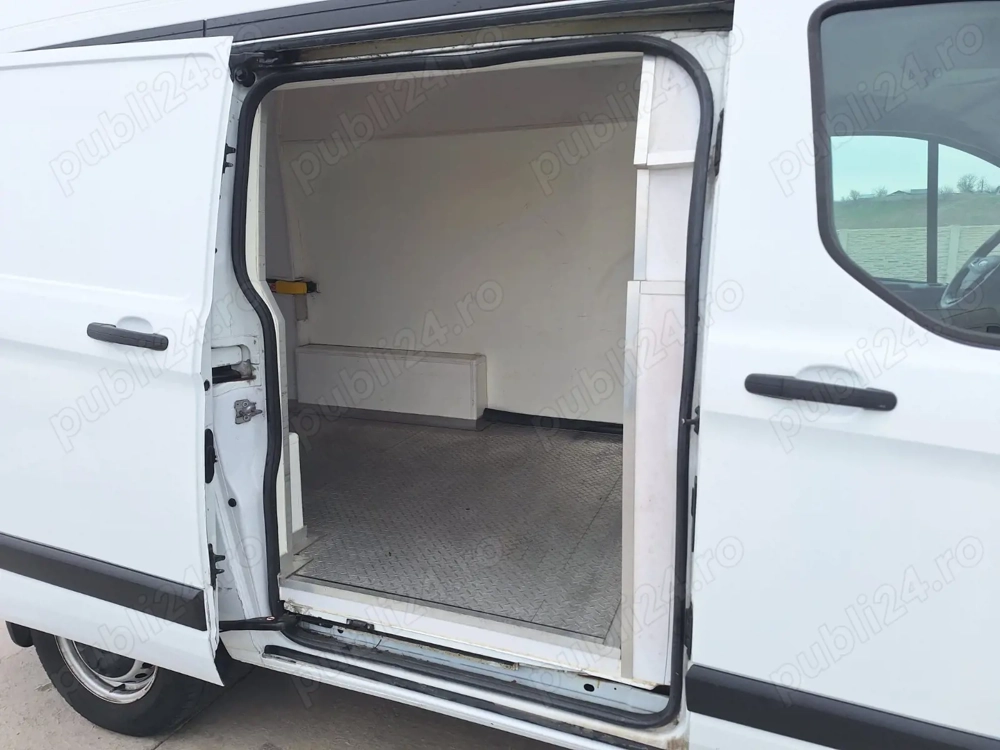 transport marfa  refrigerate si mobilier