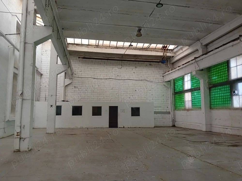 Inchiriez 2 hale in zona industriala , Arad