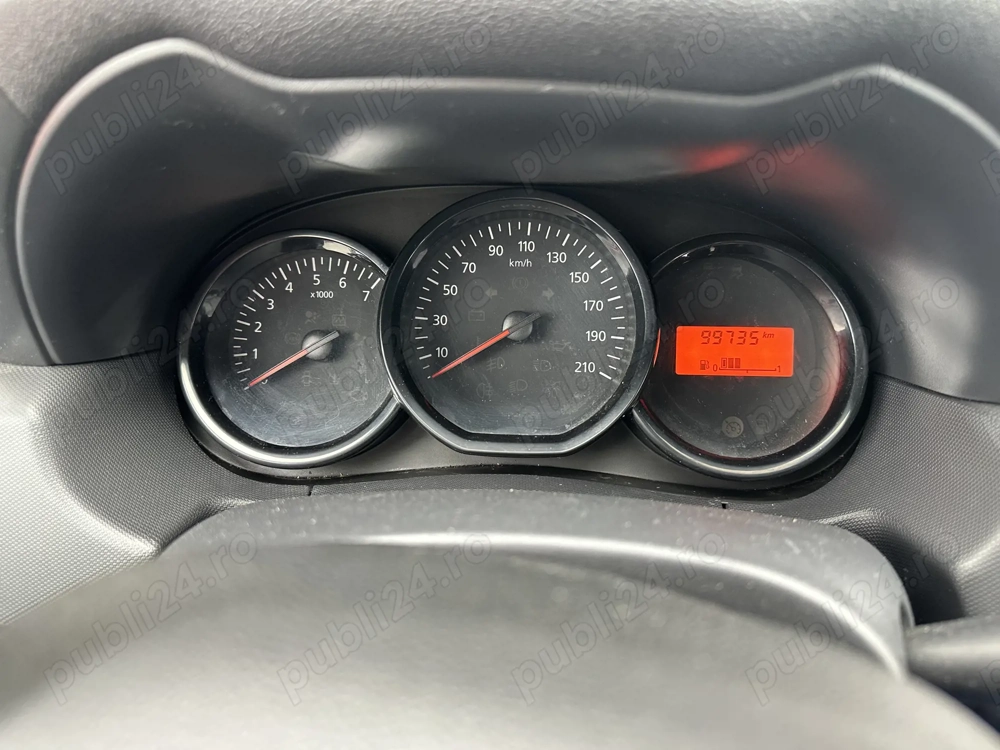 Dacia Duster 2018, 1.6 litri benzina, 99.000 km, distributie pe lant