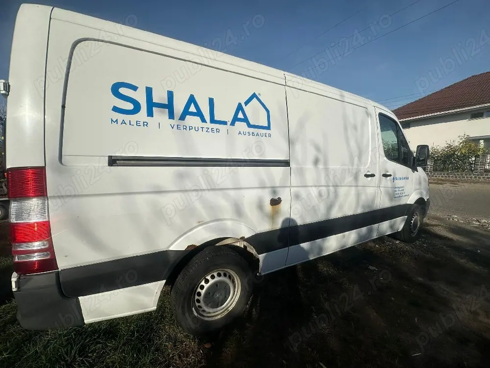 Mercedes-Benz anu 2016