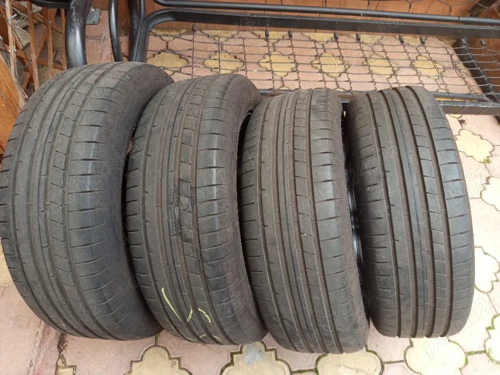 Vand anvelope DUNLOP Vara.