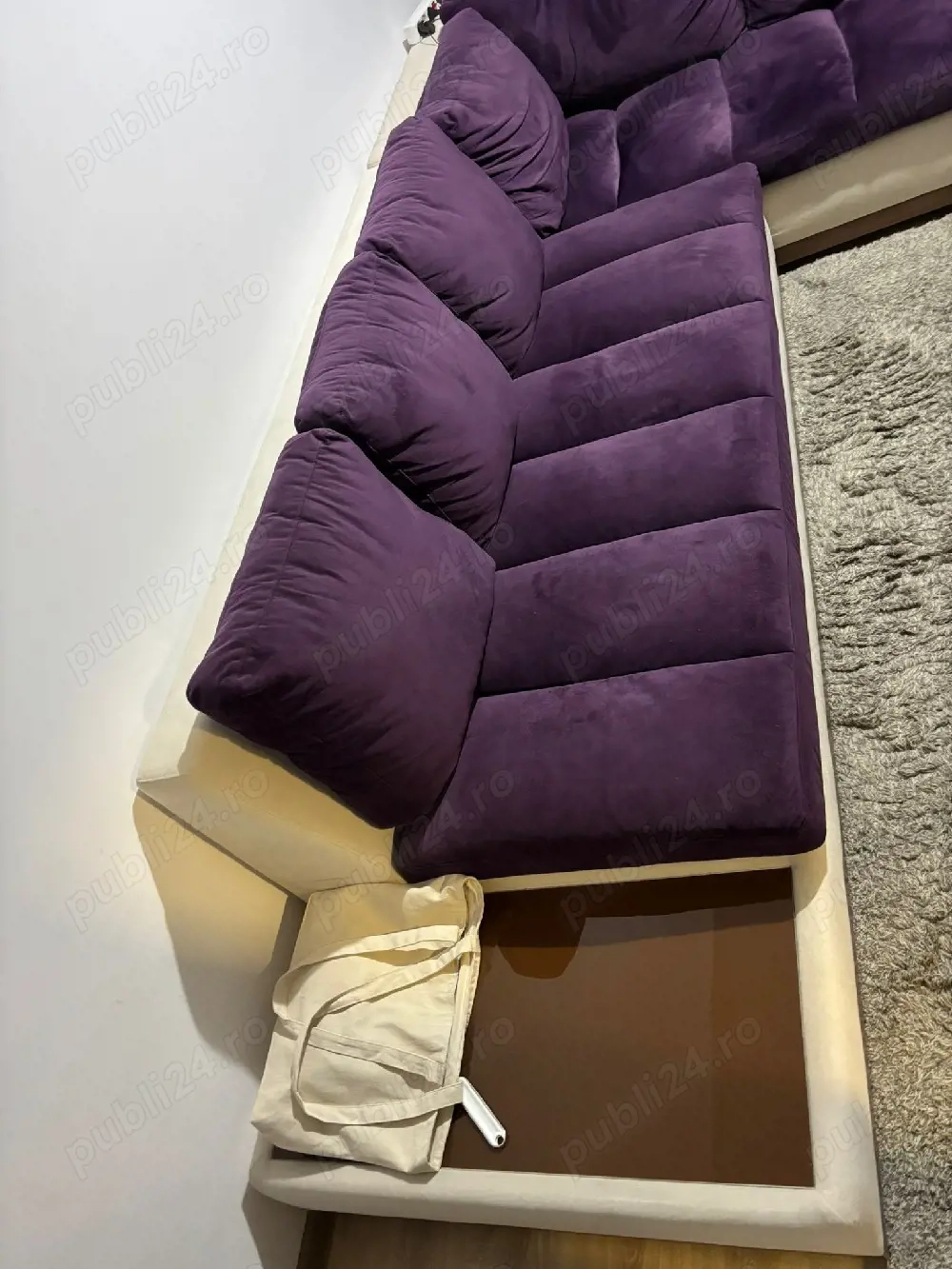 Canapea 310x200 cm .