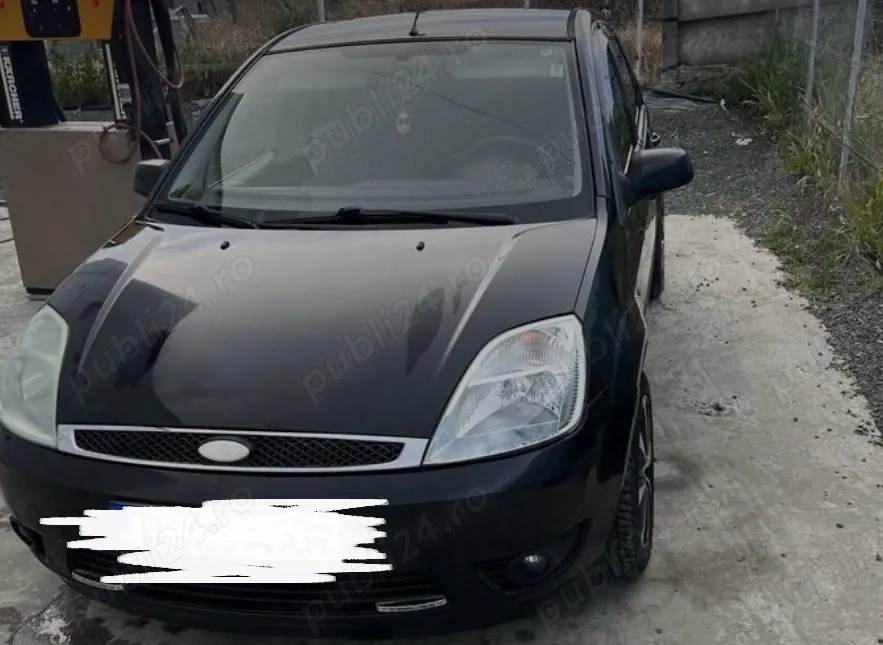 Vând Ford Fiesta