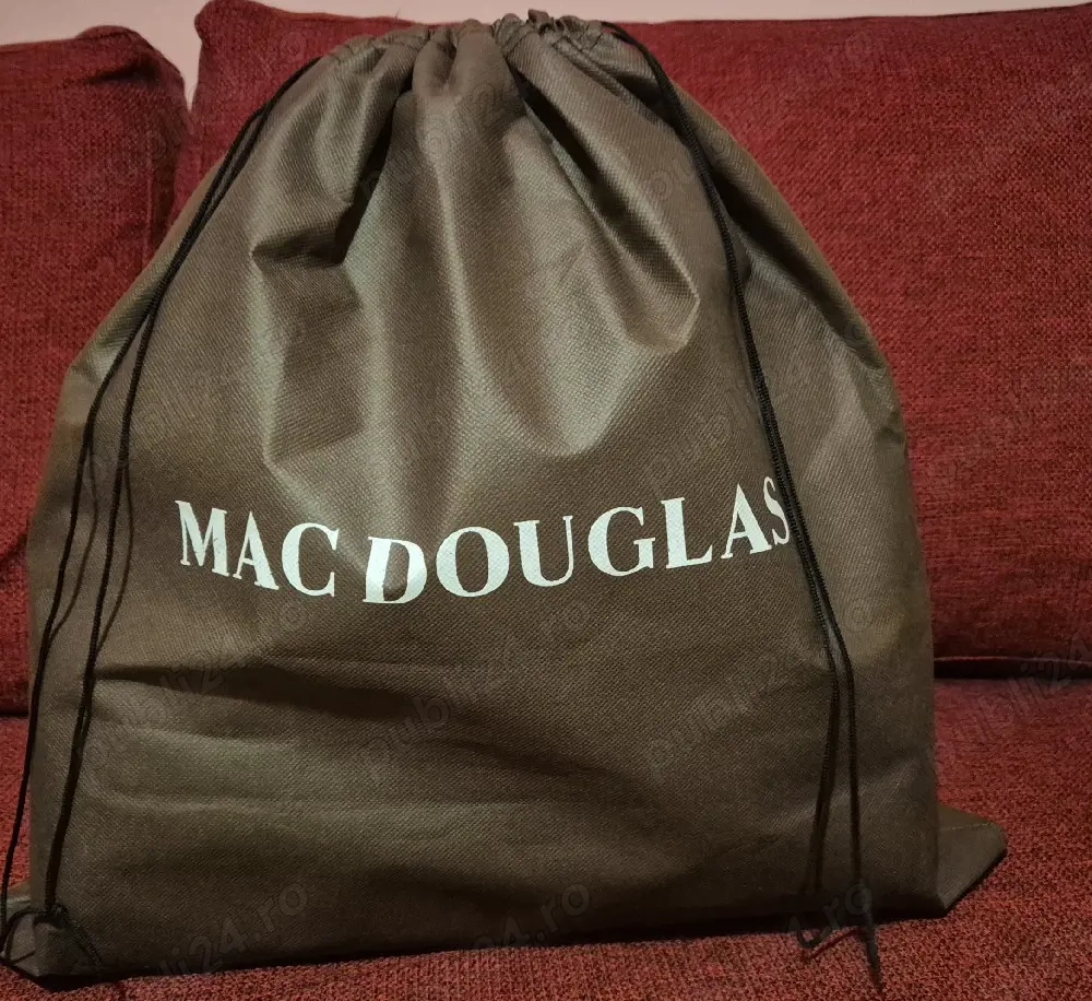 Geanta McDouglas