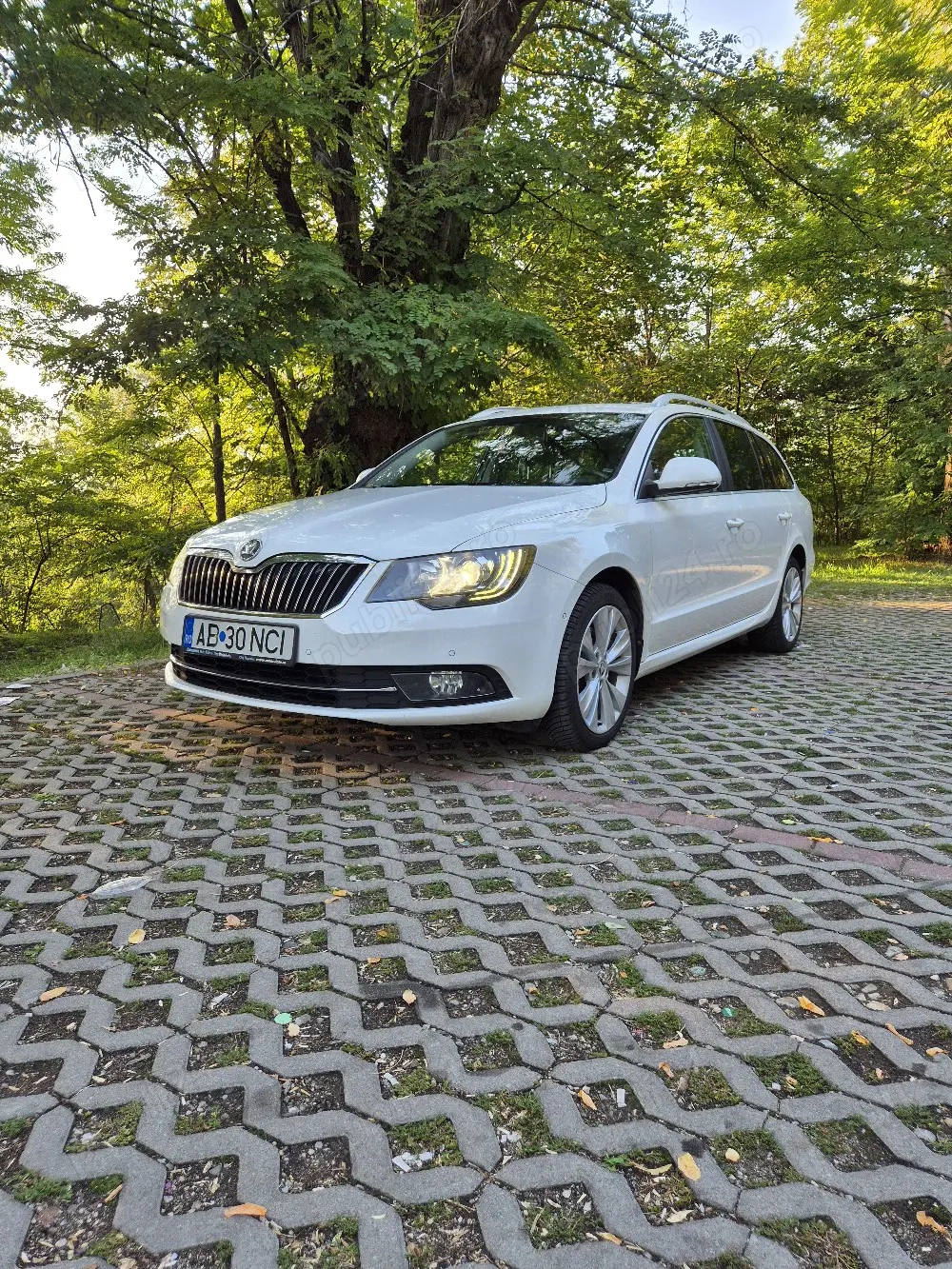 Skoda Superb Combi 2.0 TDI
