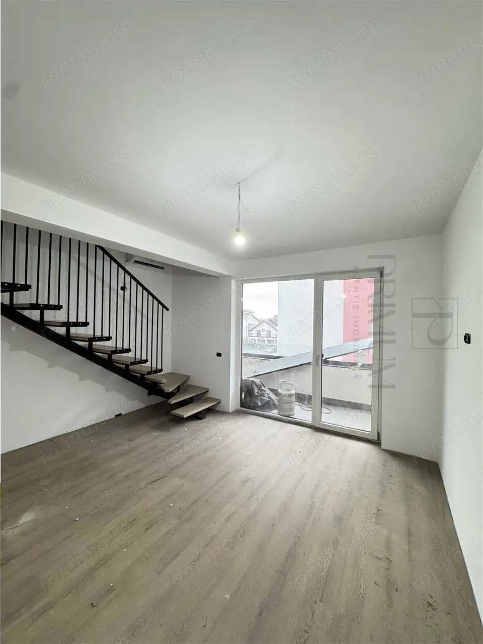 GIROC - 3 Camere - Bucatarie inchisa - 2 Locuri de parcare - Finisaje premium - ZONA EXCELENTA