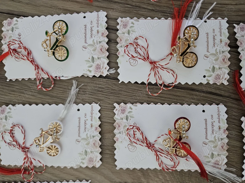 Biciclete Martisor tip Broșă 