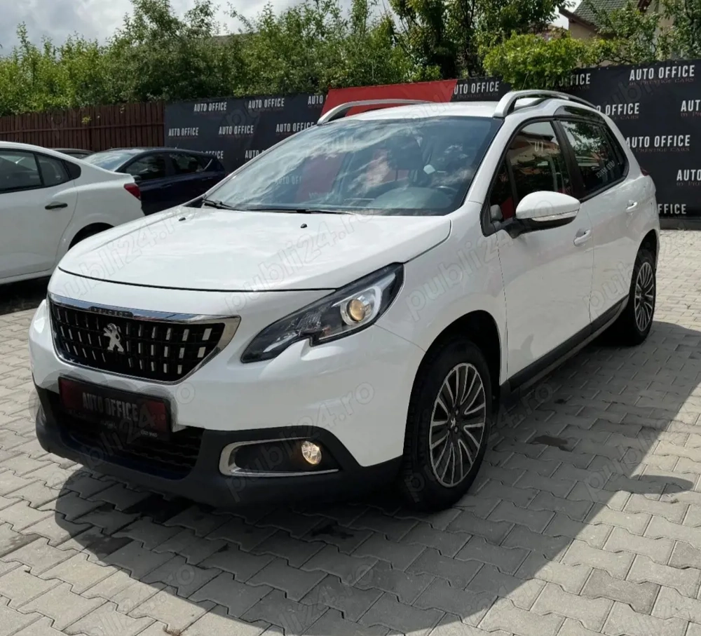 Vând Peugeot 2008