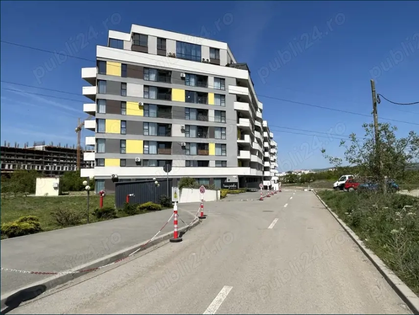Inchiriez locuri de parcare subteran str Soporului 29B MonJardin