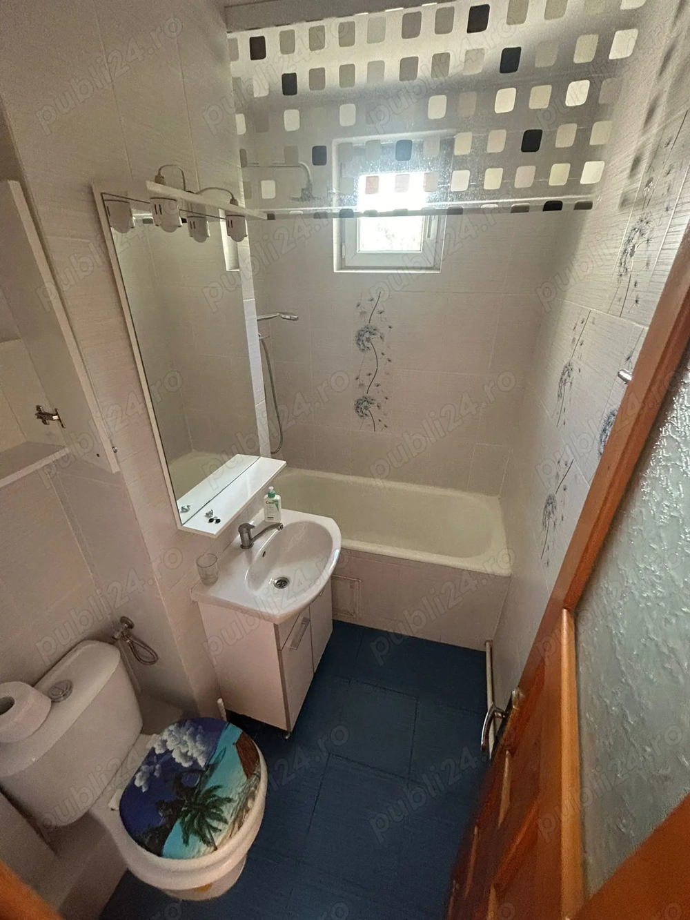 Vand apartament de 3 sau 4 camere