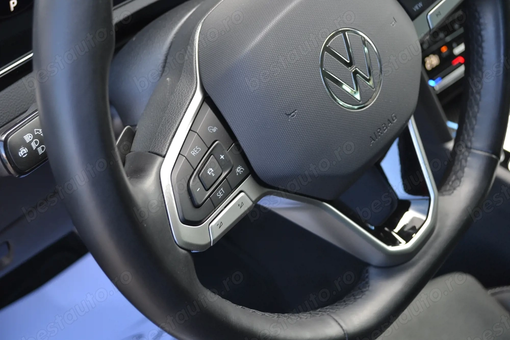 Volkswagen Passat Variant 2.0 TDI 200 DSG Executive (11/19)