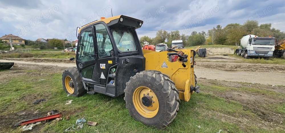 Încărcător telescopic CAT TH408 D