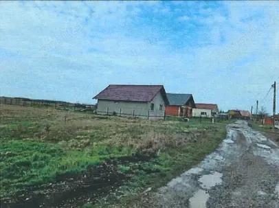 Parcele teren intravilan - Sălard