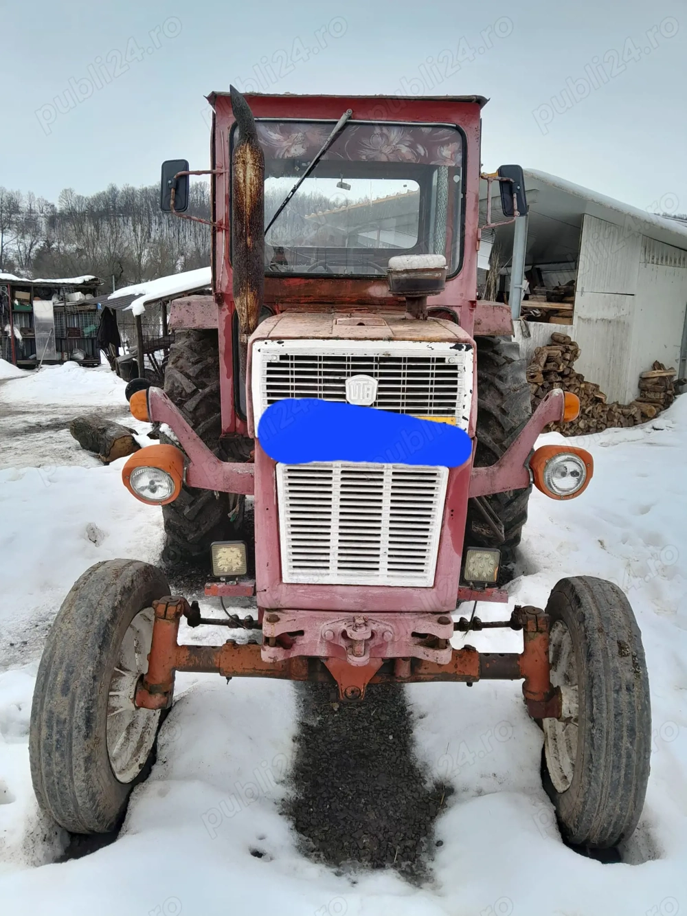 Tractor si accesorii de vânzare