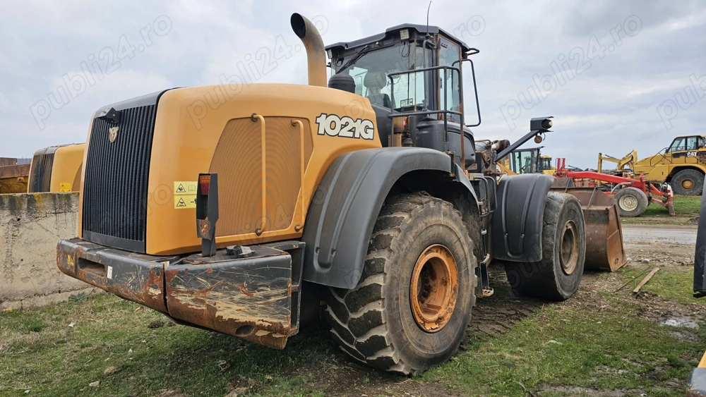  Încărcător frontal CASE 1021 G