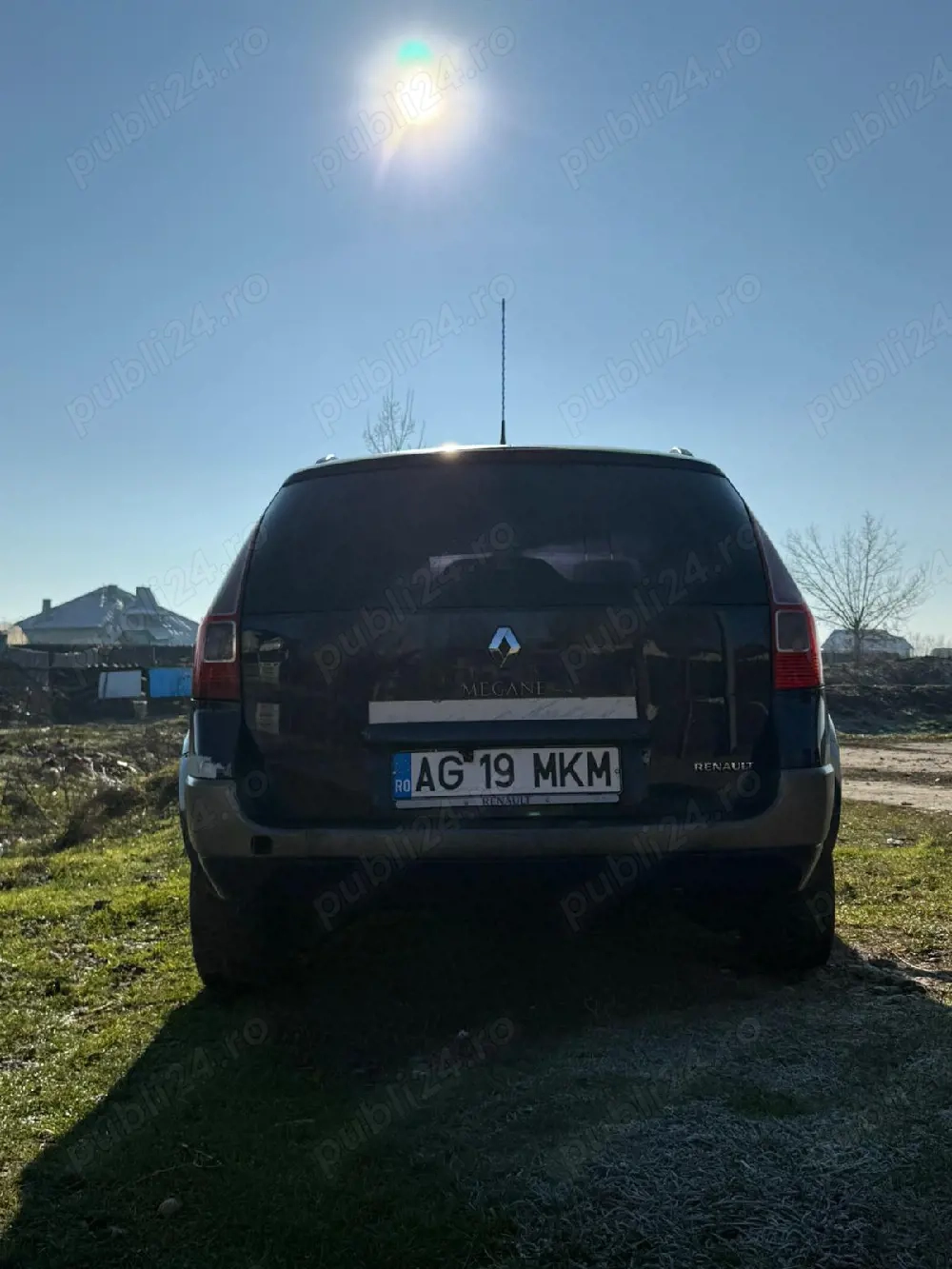 se vinde perfect funcțional  