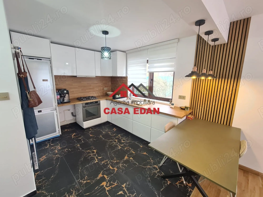 Casa in Campina-165.000e