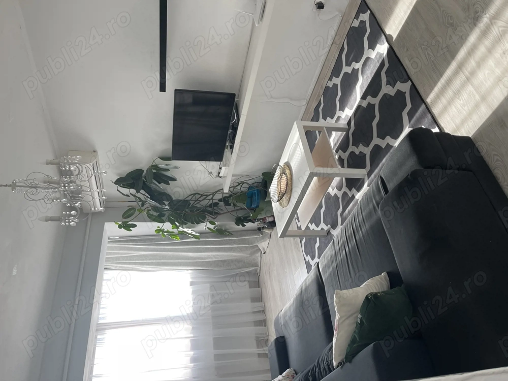 Inchiriez apartament 3 camere