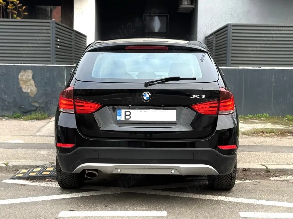 bmw x1 xdrive 2013 automat 4x4 199,000km 1.8d