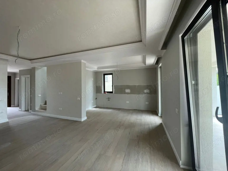 Duplex 5 camere cu finisaje premium cartier Europa Mosnita