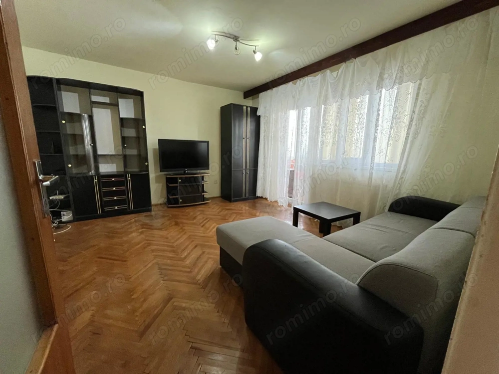 Simion Barnutiu. Etaj 3. Model cu 2 bai si 2 balcoane.