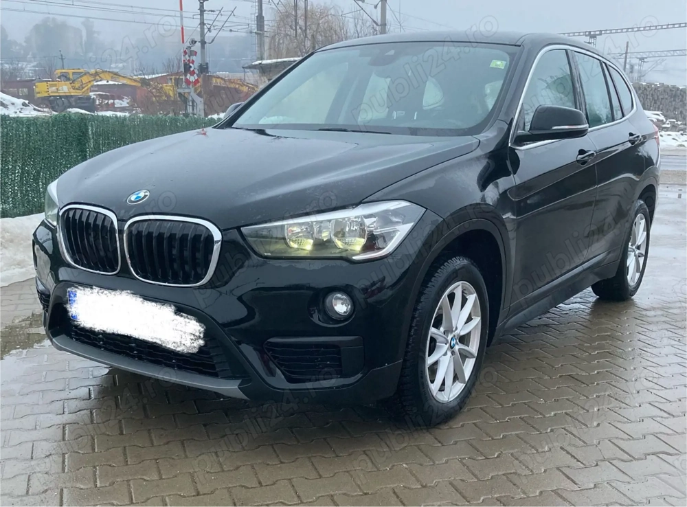 Vând BMW X1 (F48) xDrive cu transmisie automată . Unic propietar