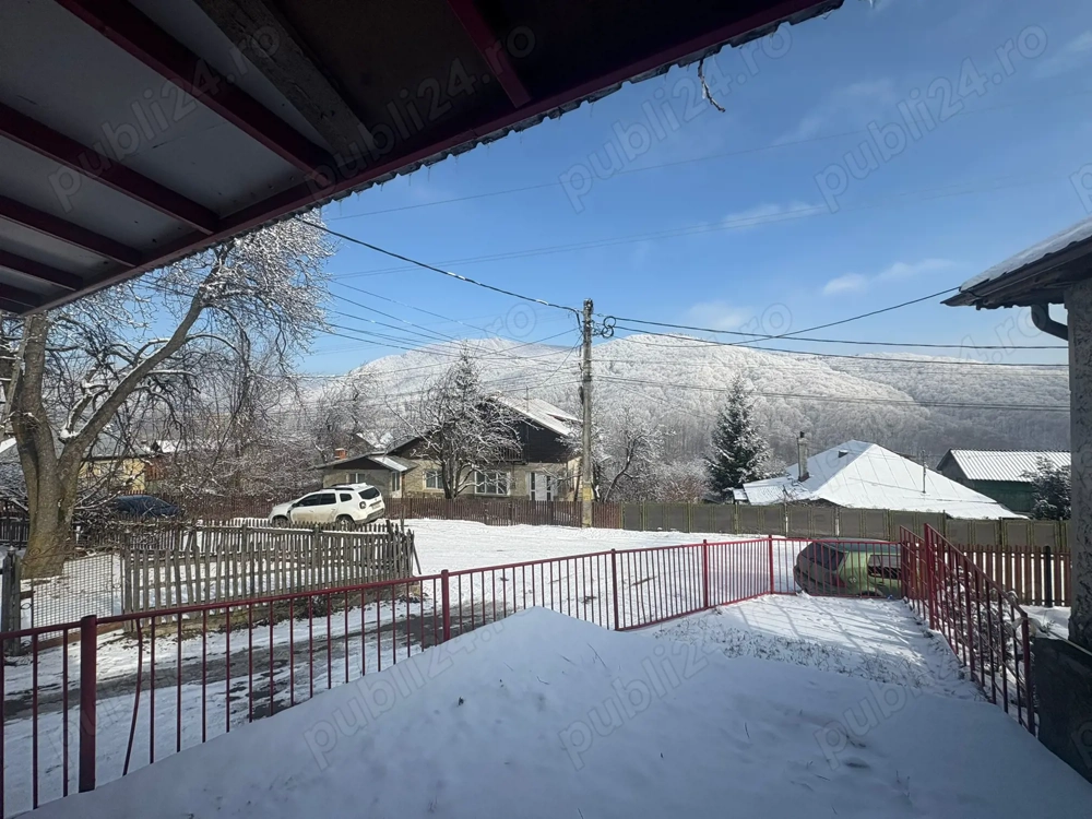 Casa cu priveliste la padure, sat Seciuri, Sotrile, Valea Doftanei, 0% comision 