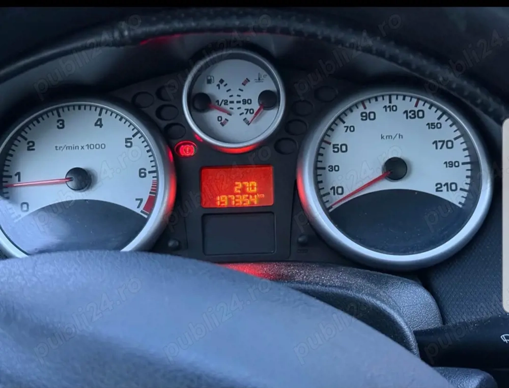 Peugeot 207 SW 1.4 VTi 95cv - 11