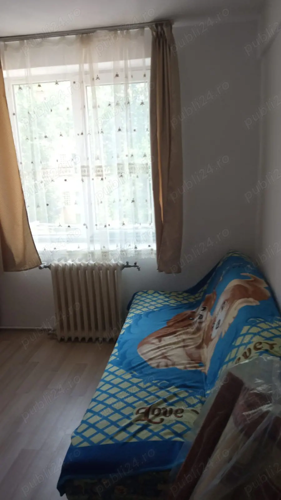 ofer spre închiriere 