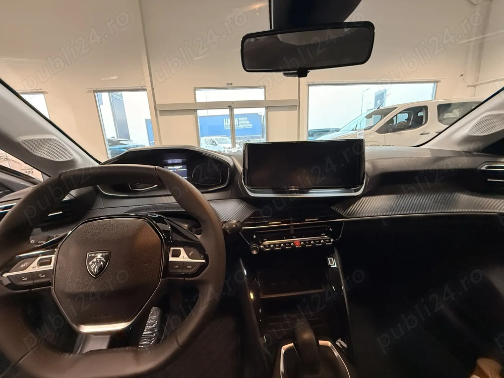 Peugeot 208 || 1.2 75CP || BVM5 FWD || Style