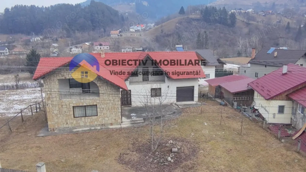 Casa + Teren 1376 mp – Borca, Neamț